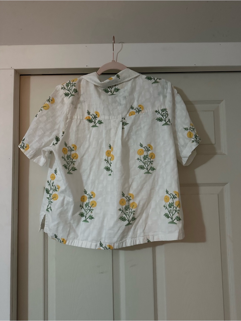 White Button-Down Shirt with Yellow Floral Print - Picture 3 of 3